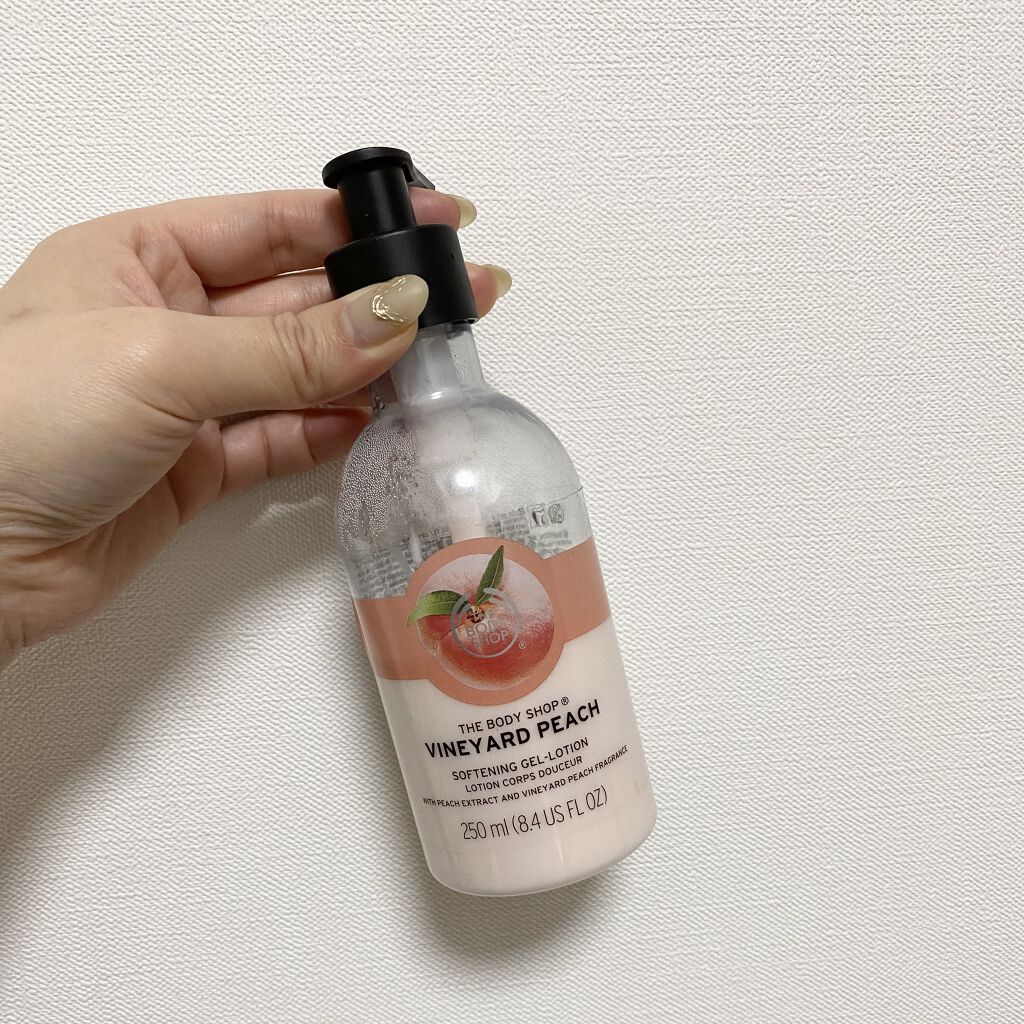 ザ・ボディショップ　ボディローション　ピーチ ザボディショップ / ボディローション ヴィンヤードピーチの公式