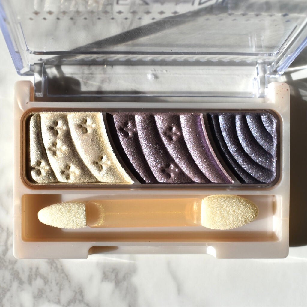 トーンアップアイシャドウ/CEZANNE/アイシャドウパレットを使ったクチコミ(4枚目)