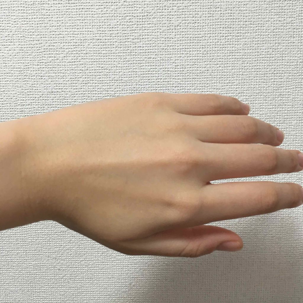 モイスチュアライジング ファンデーション プライマー S/PAUL & JOE BEAUTE/化粧下地を使ったクチコミ（3枚目）