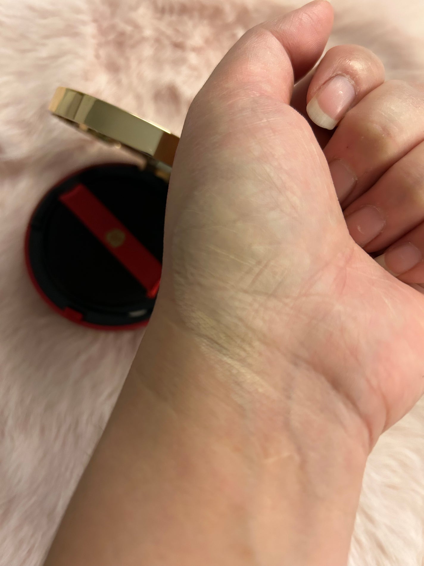 S on LIPS 「AlucelucePlusクッションファンデーション30秒で悩..」(2枚目)