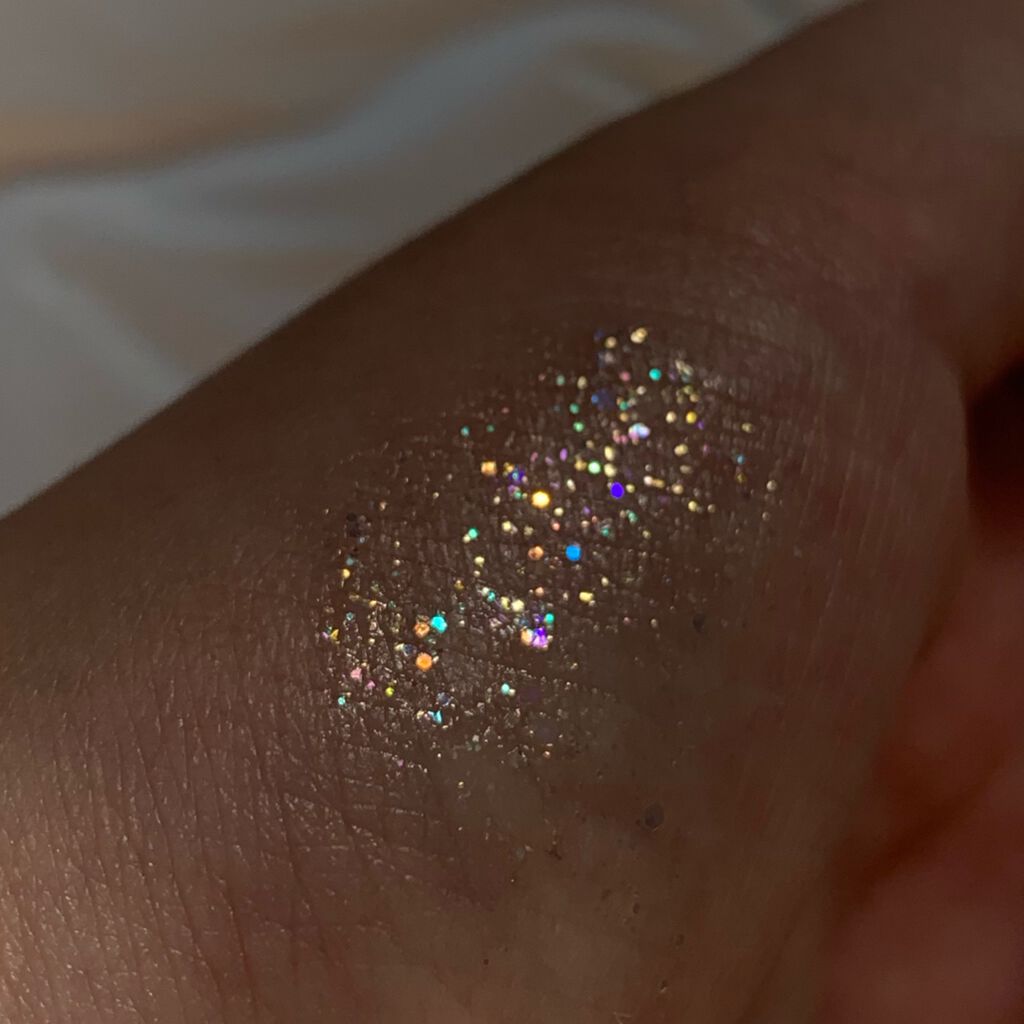 シュガー トゥインクル リキッド グリッター/PERIPERA/グリッターを使ったクチコミ（2枚目）