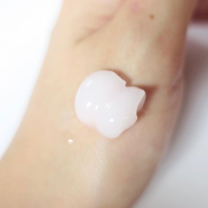 tama on LIPS 「国産もも果汁×乳酸菌でぷりぷり桃肌に🍑💗/╌╌╌╌╌╌╌╌╌╌..」(8枚目)