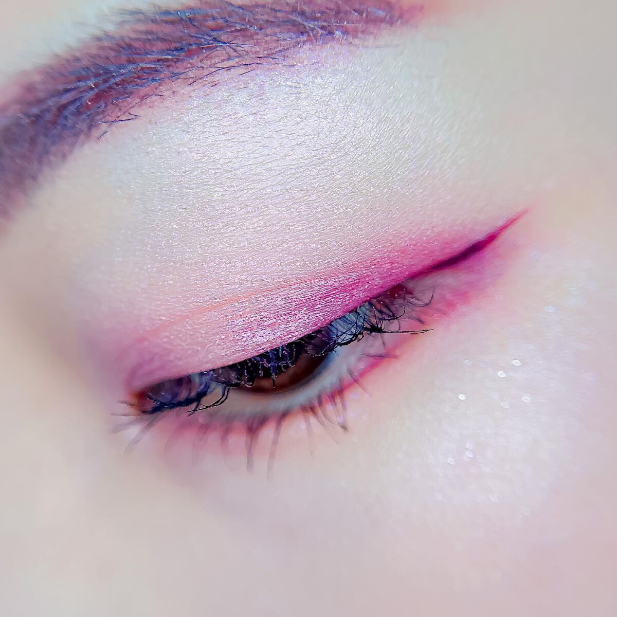 スキルレスライナー/LUMIURGLAS/リキッドアイライナーを使ったクチコミ(7枚目)