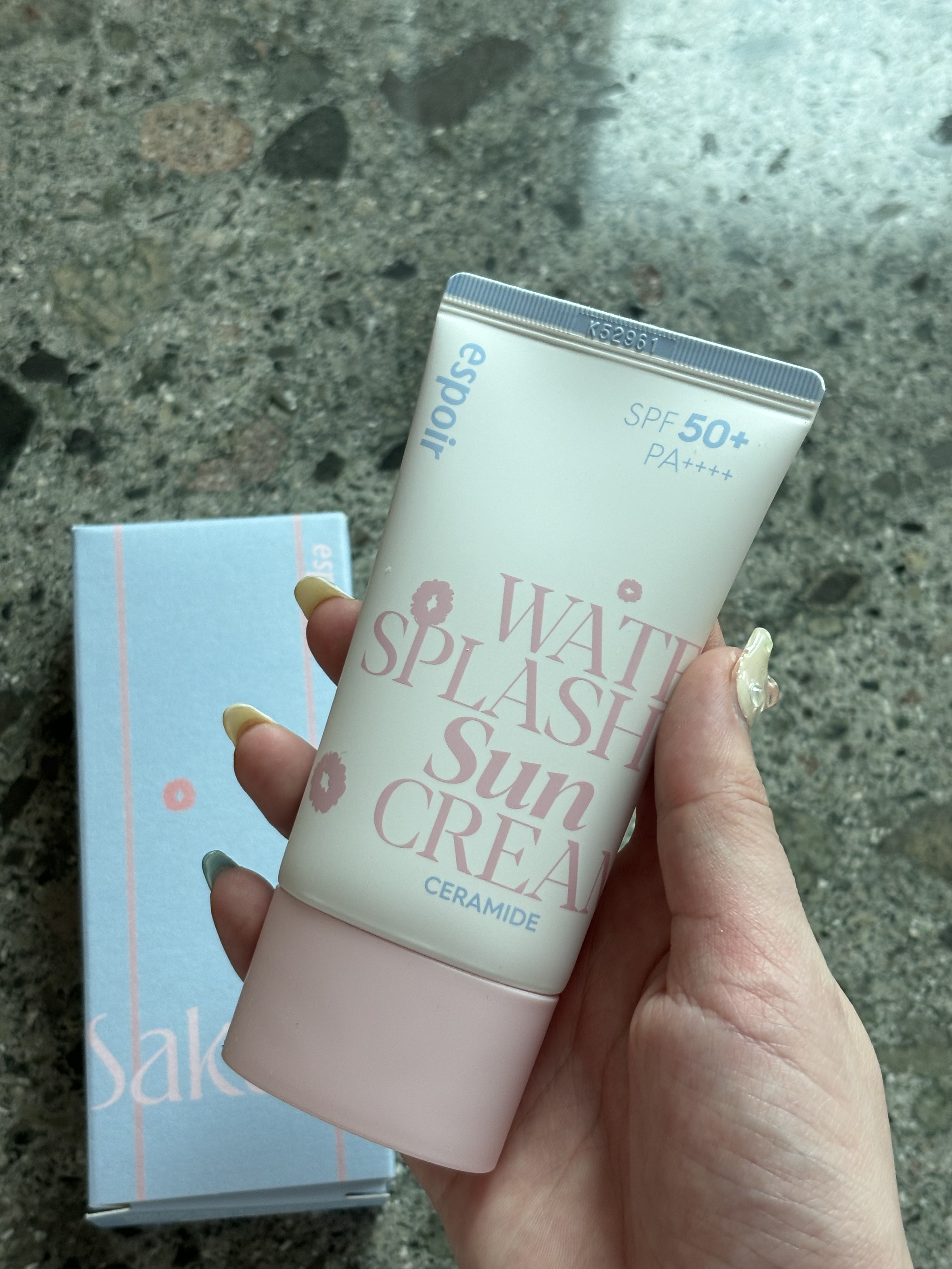 ウォータースプラッシュサンクリーム セラミド 桜エディション（60ml）/espoir/日焼け止めクリームを使ったクチコミ（1枚目）