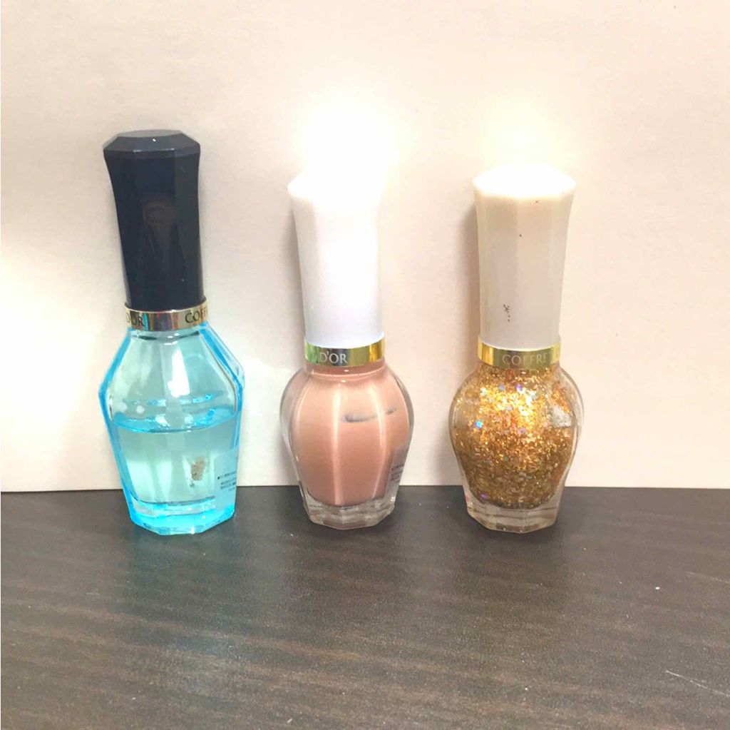 グロスアップネイルカラー/コフレドール/マニキュアを使ったクチコミ（2枚目）