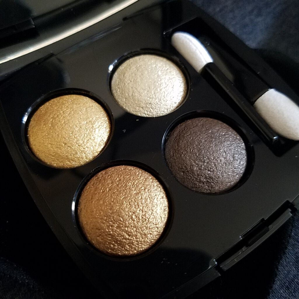 レ キャトル オンブル/CHANEL/アイシャドウパレットを使ったクチコミ(2枚目)