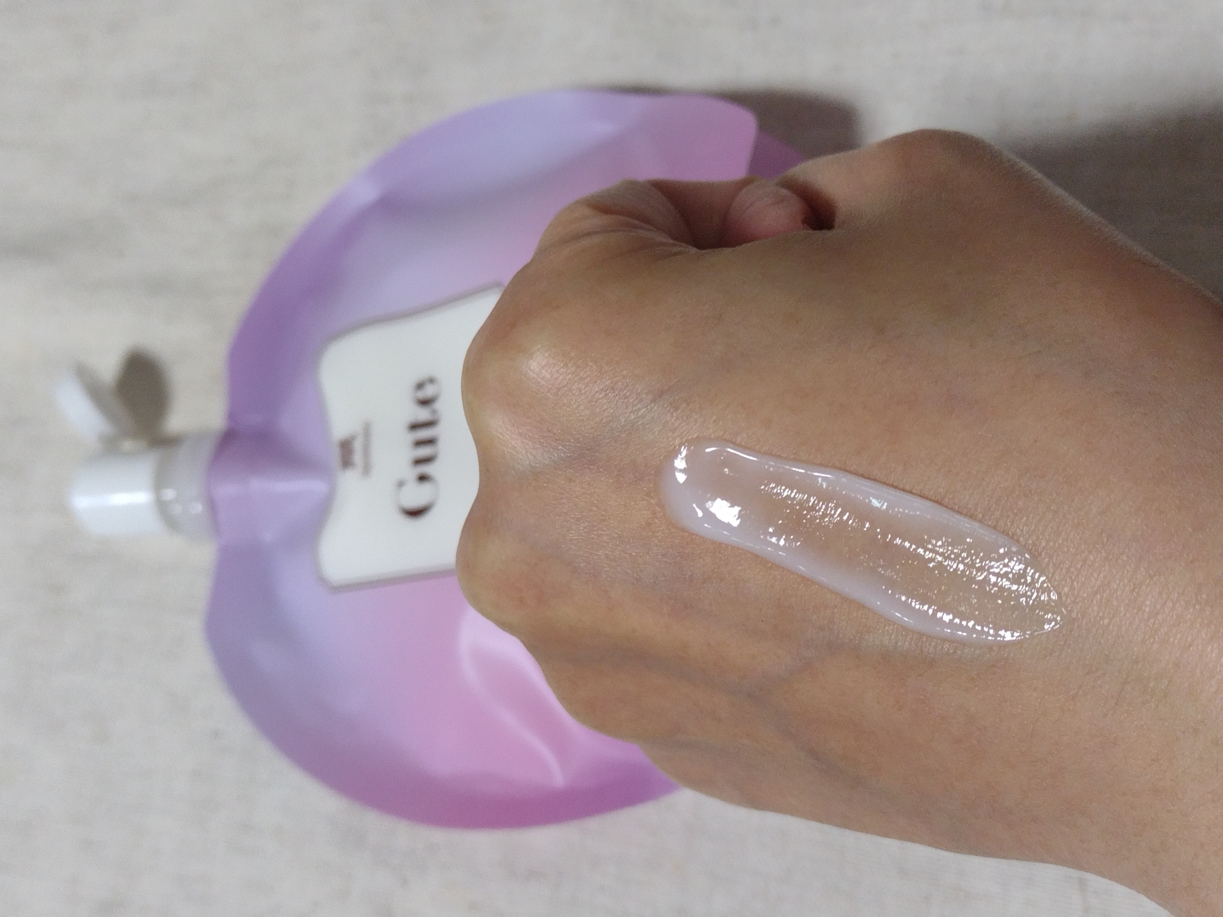 イクモアキュートオーロラヘアマスク/iqumore/ヘアマスク・ヘアパックを使ったクチコミ（3枚目）