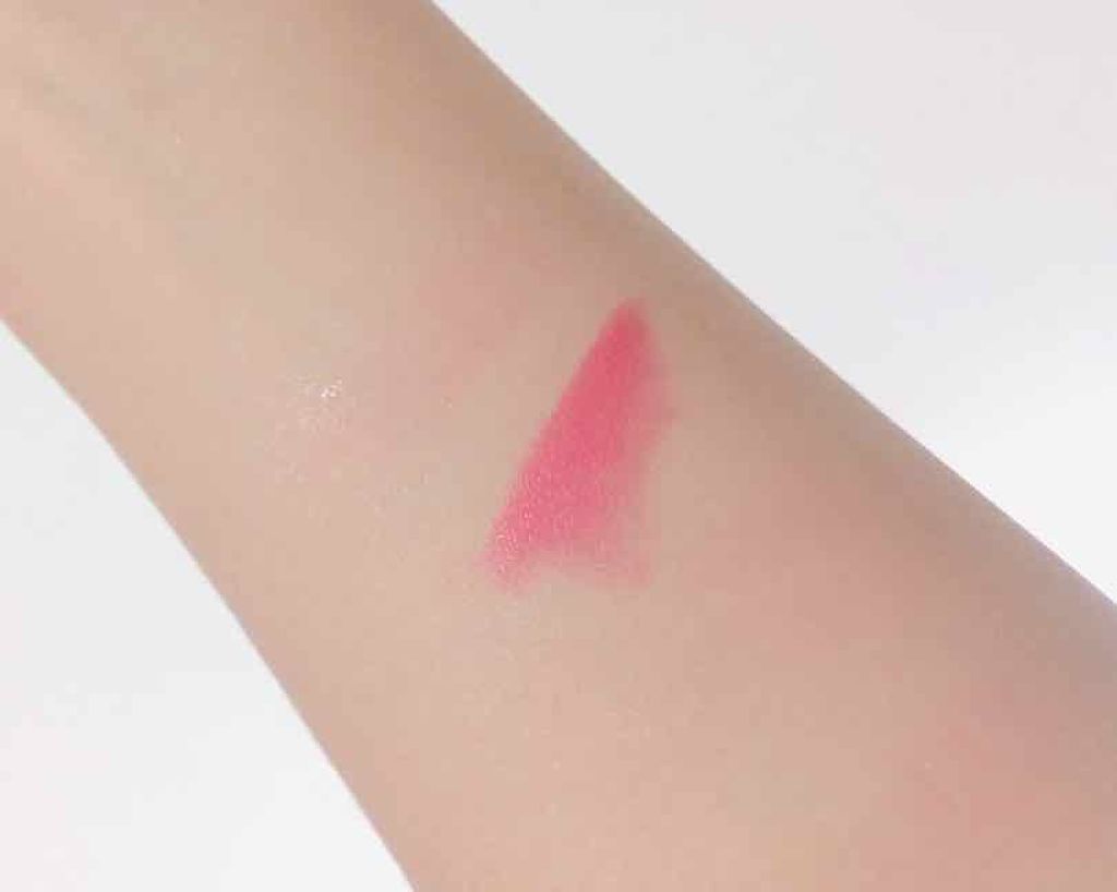 カラーハイビジョンルージュ/KATE/口紅を使ったクチコミ(3枚目)