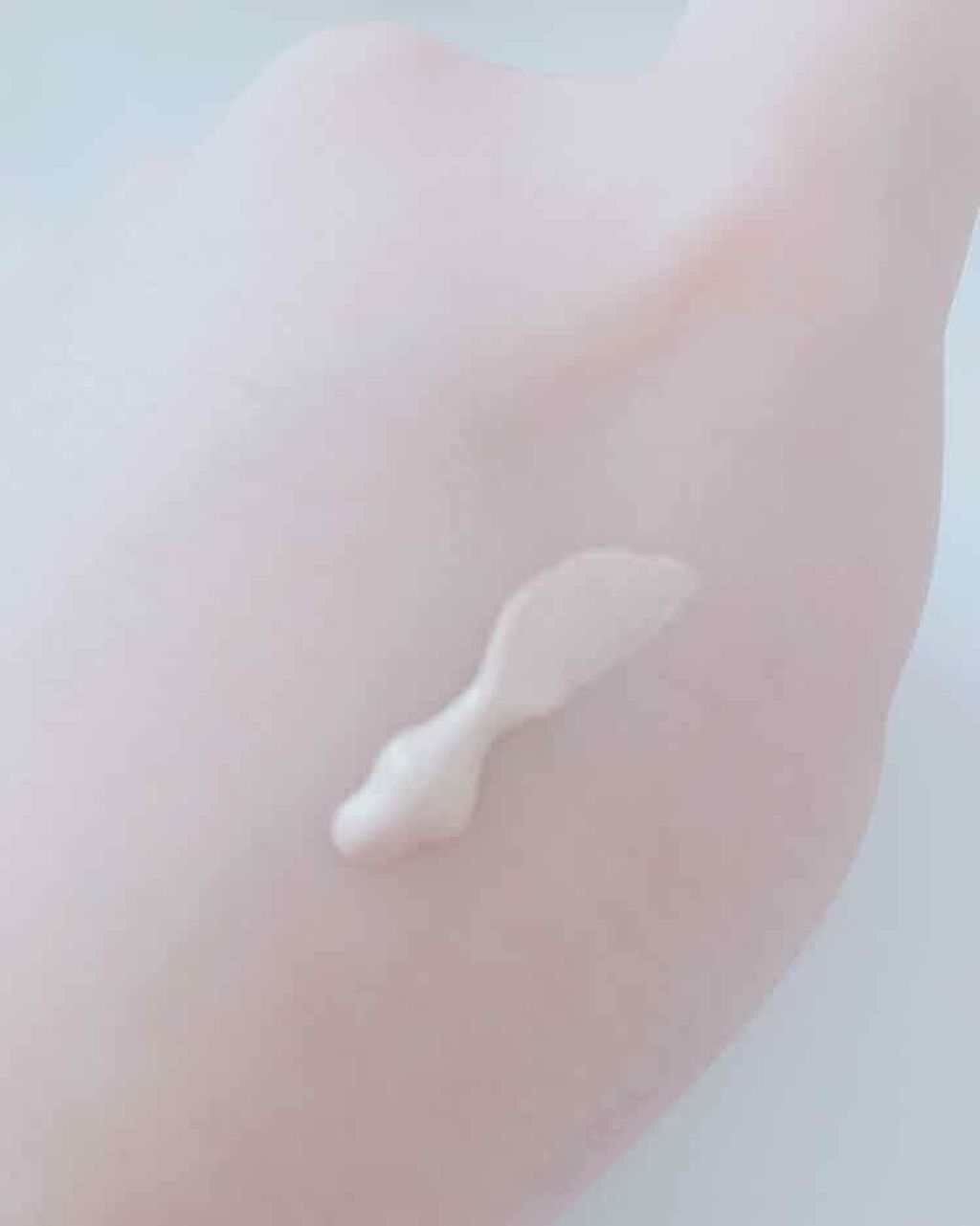 純白専科　すっぴん色づく美容液フォンデュ/SENKA（専科）/リキッドファンデーションを使ったクチコミ（2枚目）