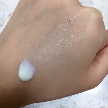 UVホワイトクリーム/Blanc Blanc/化粧下地を使ったクチコミ（1枚目）