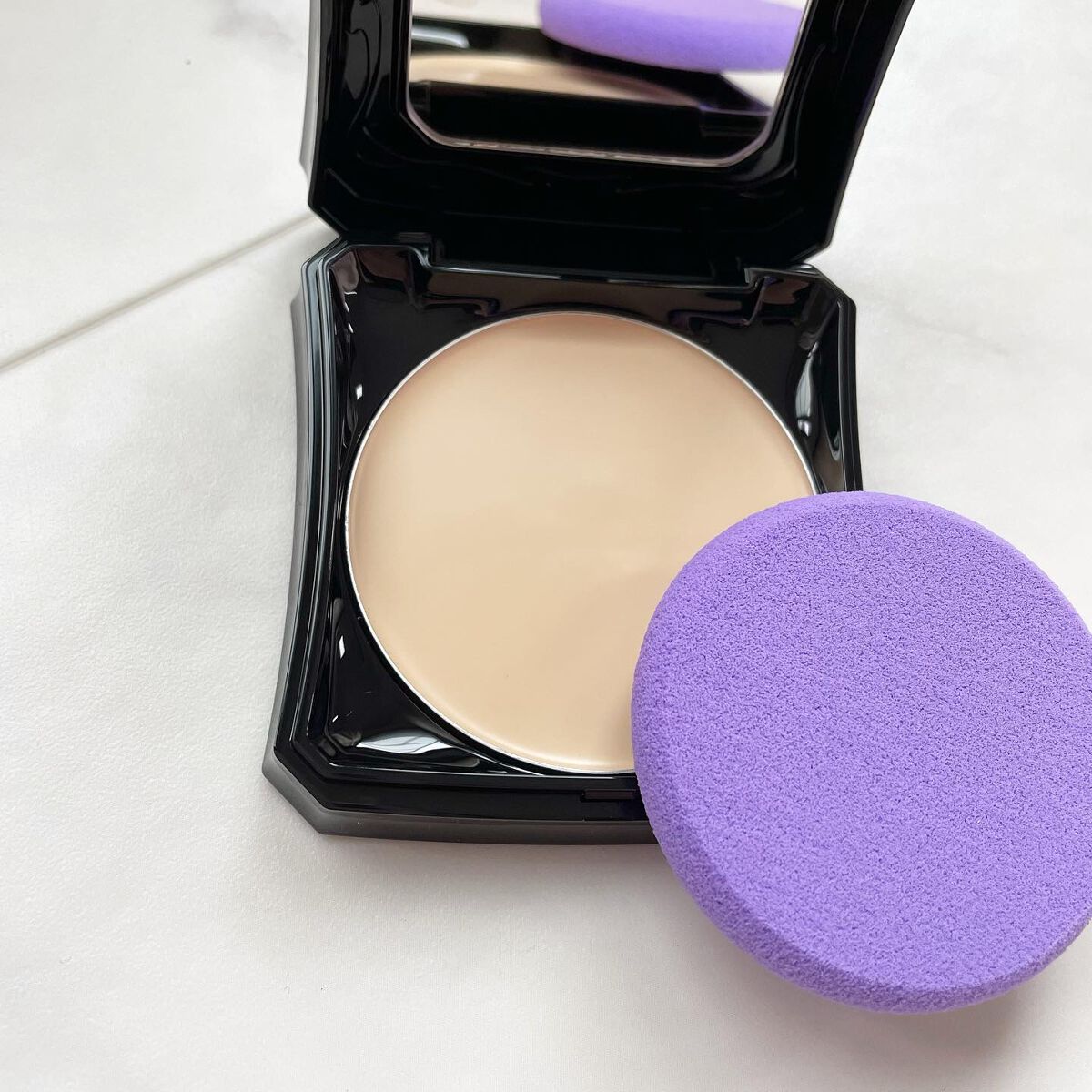 メイクアップ 00/ANNA SUI/パウダーファンデーションを使ったクチコミ（3枚目）