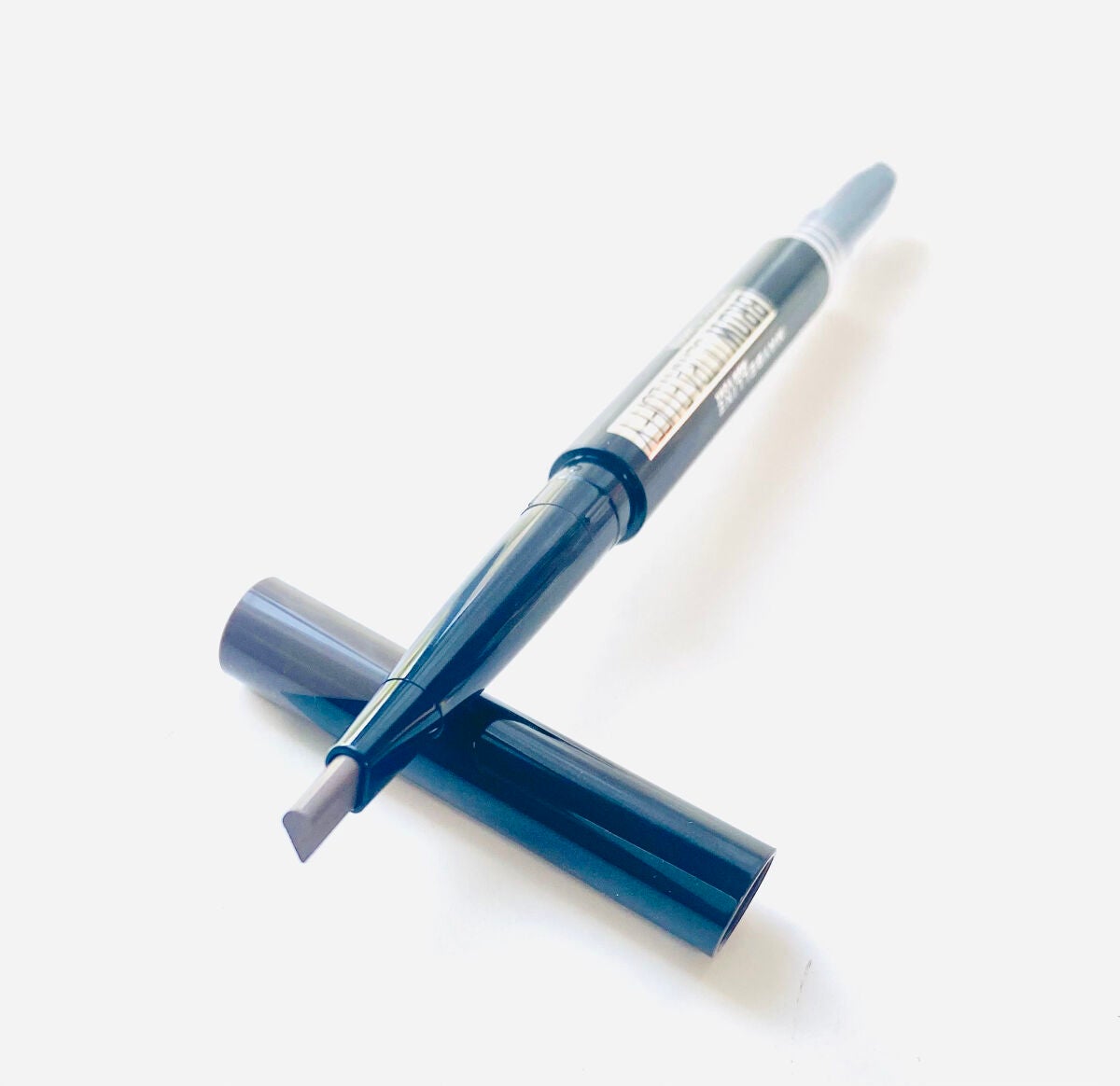 ファッションブロウ パウダーインペンシル N/MAYBELLINE NEW YORK/アイブロウペンシルを使ったクチコミ(2枚目)