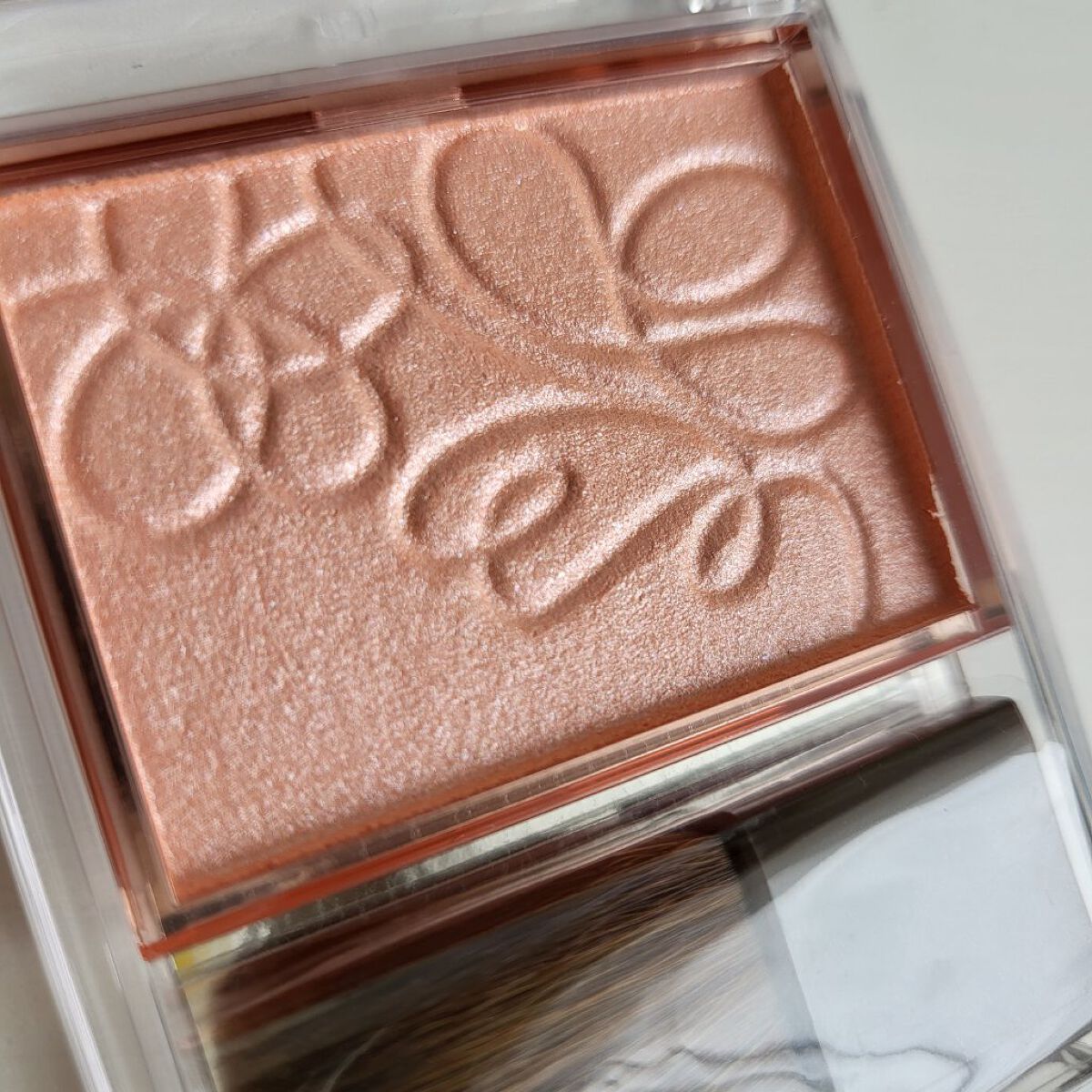 パールグロウニュアンサー/CEZANNE/パウダーハイライトを使ったクチコミ（2枚目）