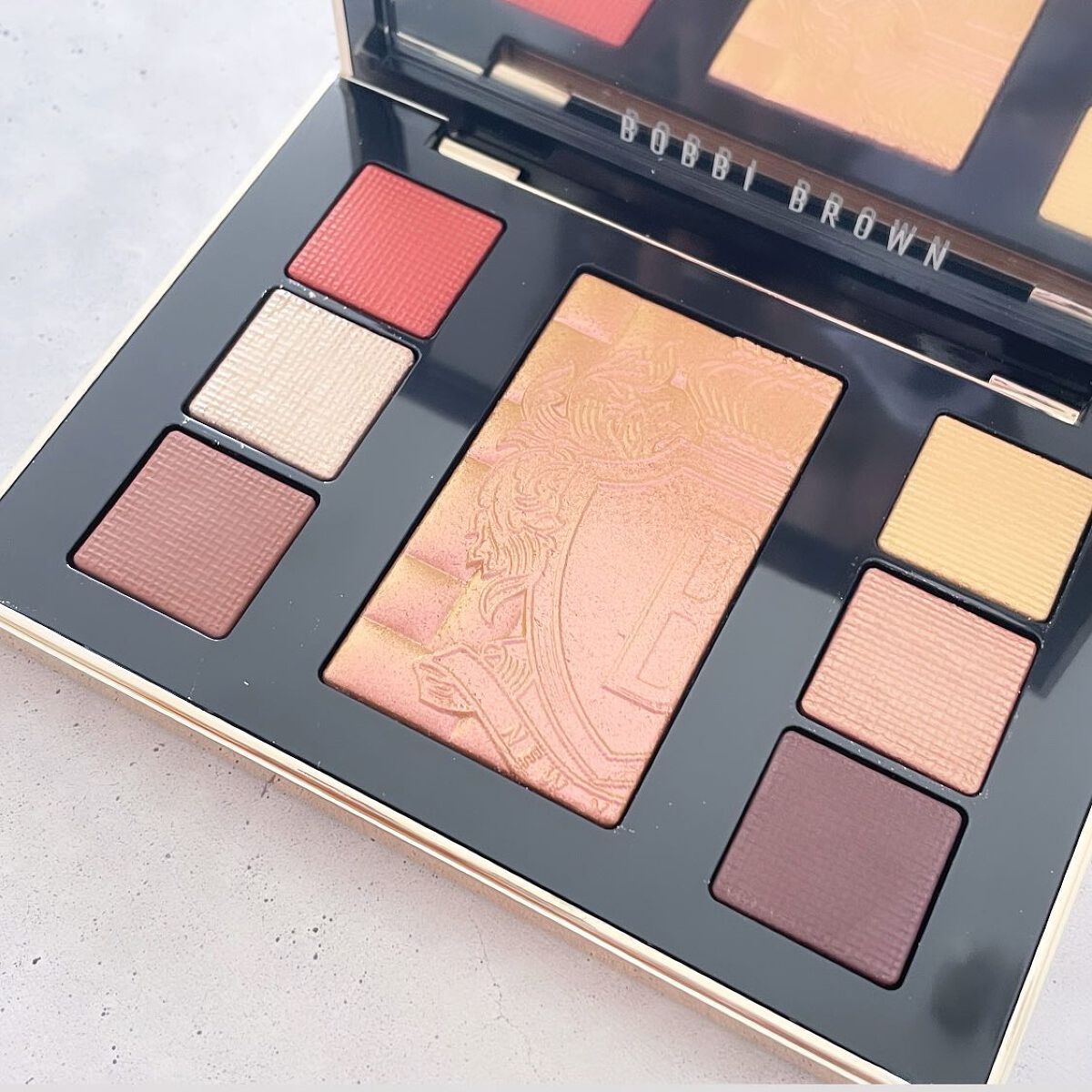 リュクス アイ & チーク パレット/BOBBI BROWN/アイシャドウパレットを使ったクチコミ（3枚目）