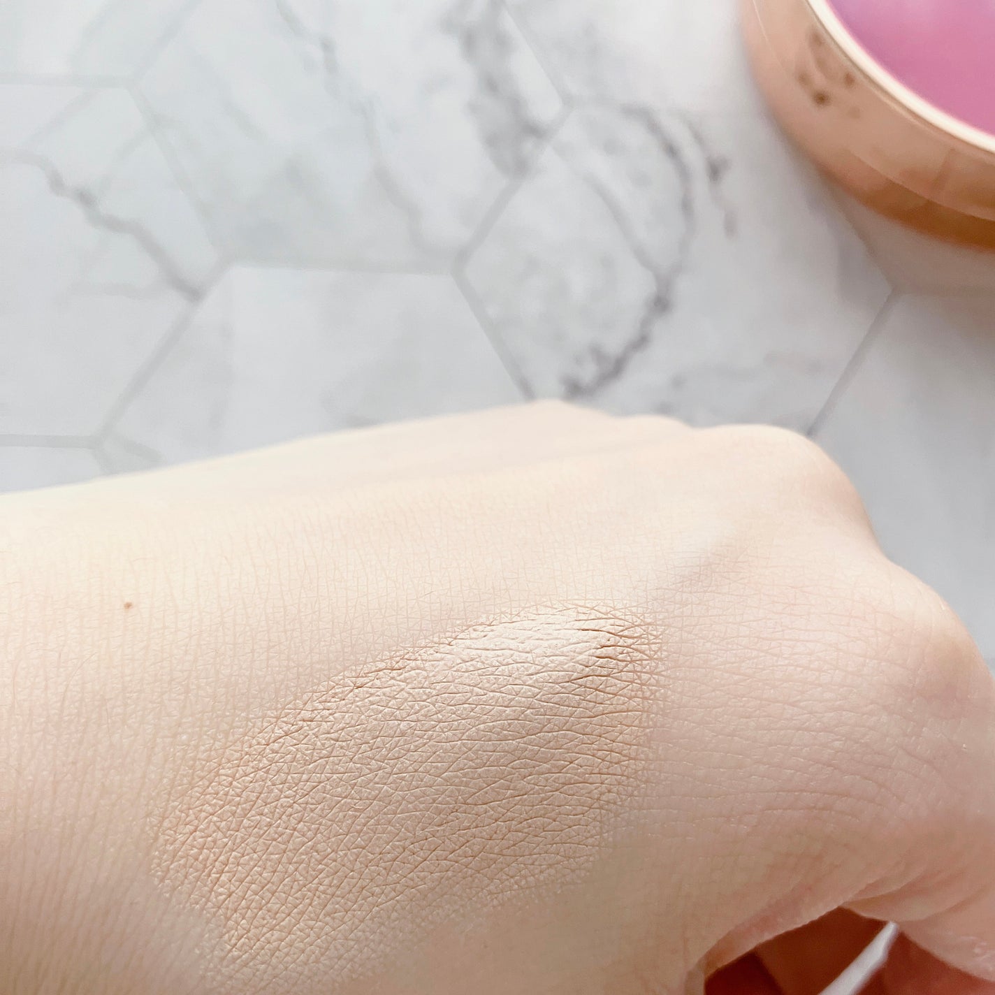 ピンクティーツリーカバープライマークッション/APLIN/クッションファンデーションを使ったクチコミ(3枚目)