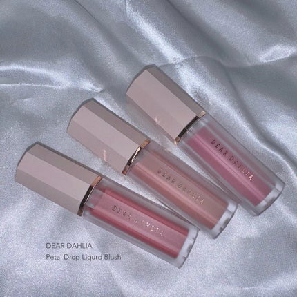 ペタルドロップリキッドブラッシャー/DEAR DAHLIA/リキッドチークを使ったクチコミ(1枚目)