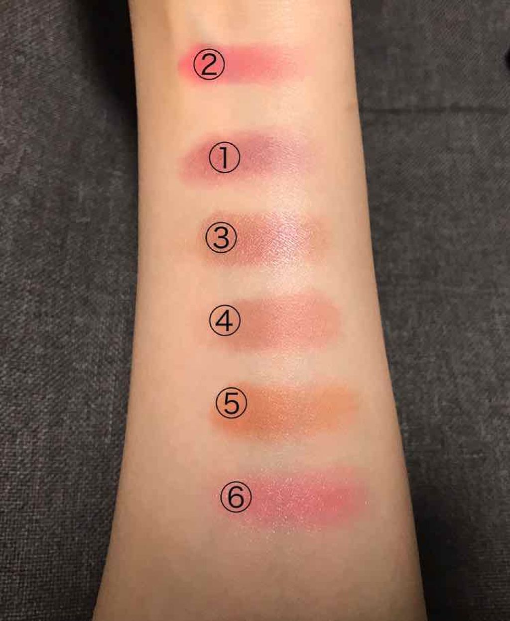 シングルアイシャドー/NARS/単色アイシャドウを使ったクチコミ（3枚目）