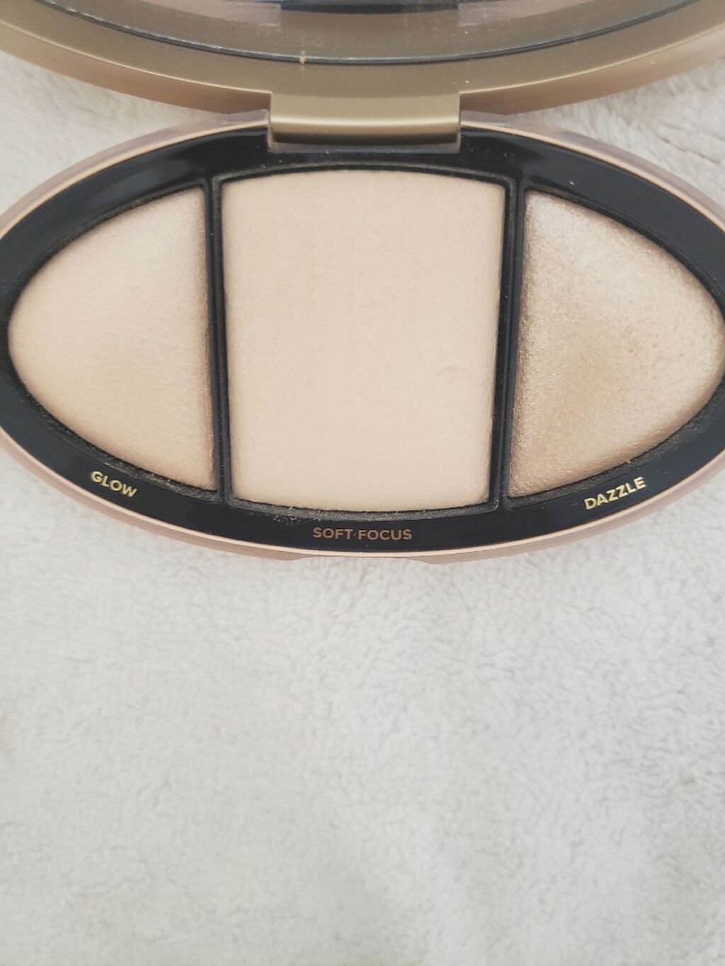 ボーン ディス ウェイ ターン アップ ザ ライト ハイライティング パレット/Too Faced/プレストパウダーを使ったクチコミ(3枚目)