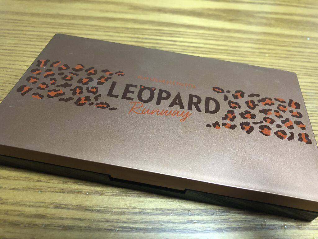 プレイカラーアイパレット レオパードランウェイ/ETUDE/アイシャドウパレットを使ったクチコミ（1枚目）