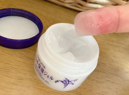 ハトムギ保湿ジェル(ナチュリエ スキンコンディショニングジェル)/ナチュリエ/美容液を使ったクチコミ(1枚目)