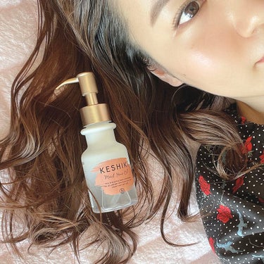 KESHIKI モイストリペアヘアオイルのクチコミ「今年の3月に発売したばかりの新商品✨
美容室の業務用として使用されるヘアオイルの中でも人気の“.....」（2枚目）