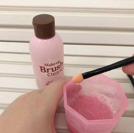 メイクブラシ専用クリーナー/DAISO/その他化粧小物を使ったクチコミ(3枚目)