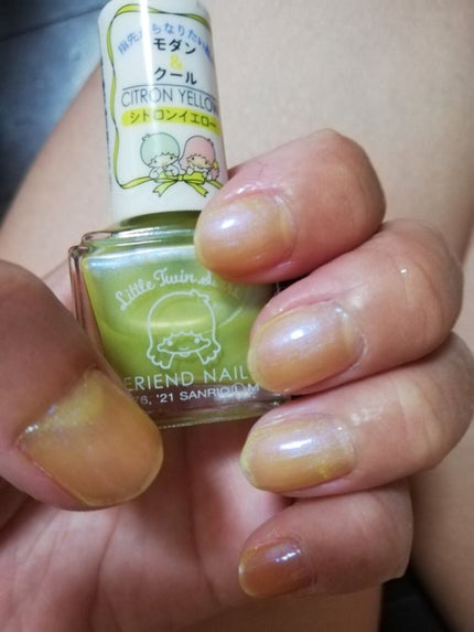 フレンドネイル(リニューアル品) /DAISO/マニキュアを使ったクチコミ(2枚目)