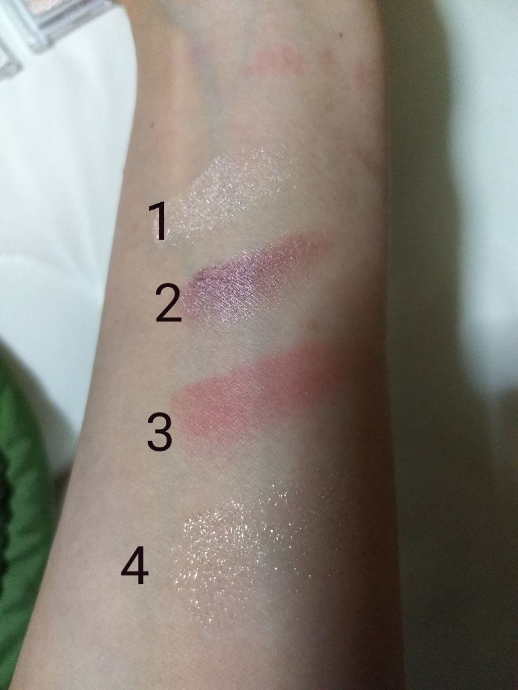 シングルカラーアイシャドウ/CEZANNE/単色アイシャドウを使ったクチコミ（2枚目）