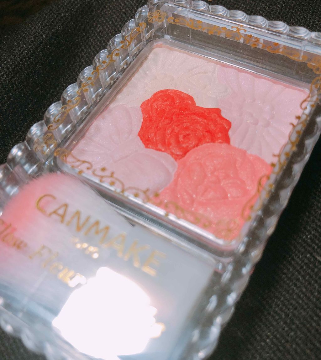 グロウフルールチークス/キャンメイク/パウダーチークを使ったクチコミ（1枚目）