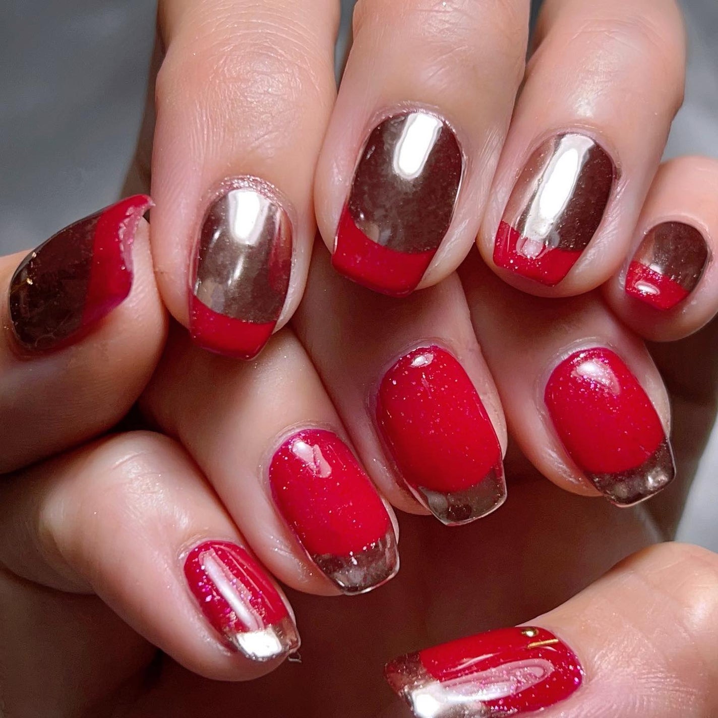 なかやまちえこ on LIPS 「マイネイル♡⠀⠀#youtubeライブのアーカイブもあります!..」(1枚目)