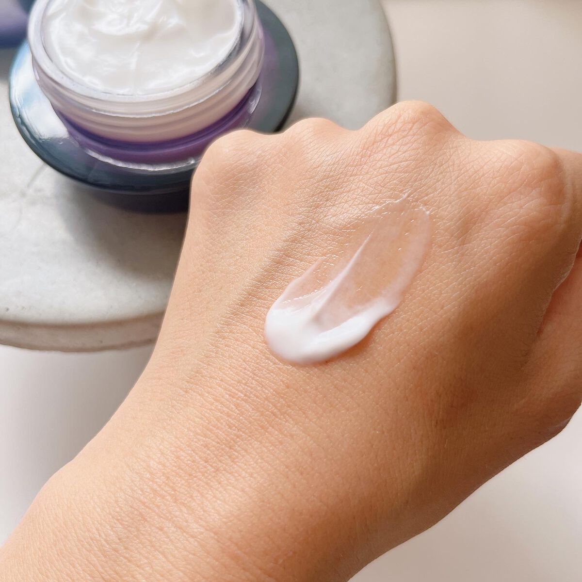 リポソーム アドバンスト リペアクリーム/DECORTÉ/フェイスクリームを使ったクチコミ(5枚目)