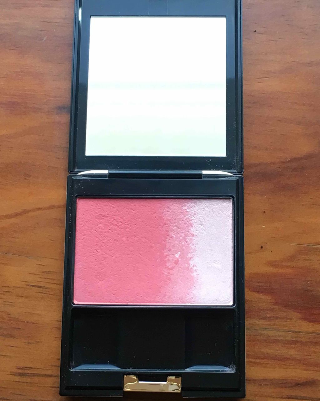 ピュア カラー ブラッシュ/SUQQU/パウダーチークを使ったクチコミ（2枚目）