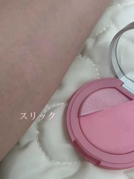 3CE 3CE ブラッシュライターのクチコミ「ひとつで2役!ナチュラル盛れ
ブラッシュライター💖
🎀商品🎀
3CE
ブラッシュライター
.....」(2枚目)