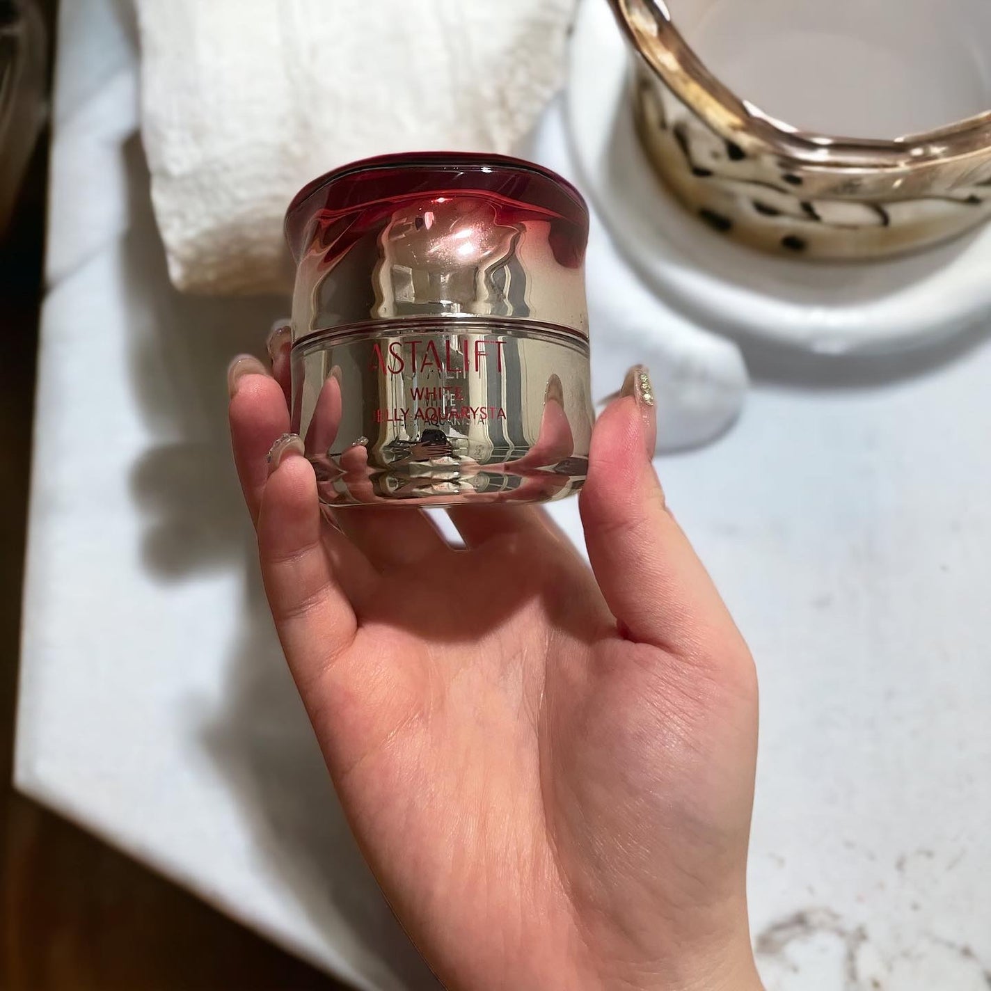 アスタリフト ホワイト ジェリー アクアリスタ/アスタリフト/美容液を使ったクチコミ(4枚目)