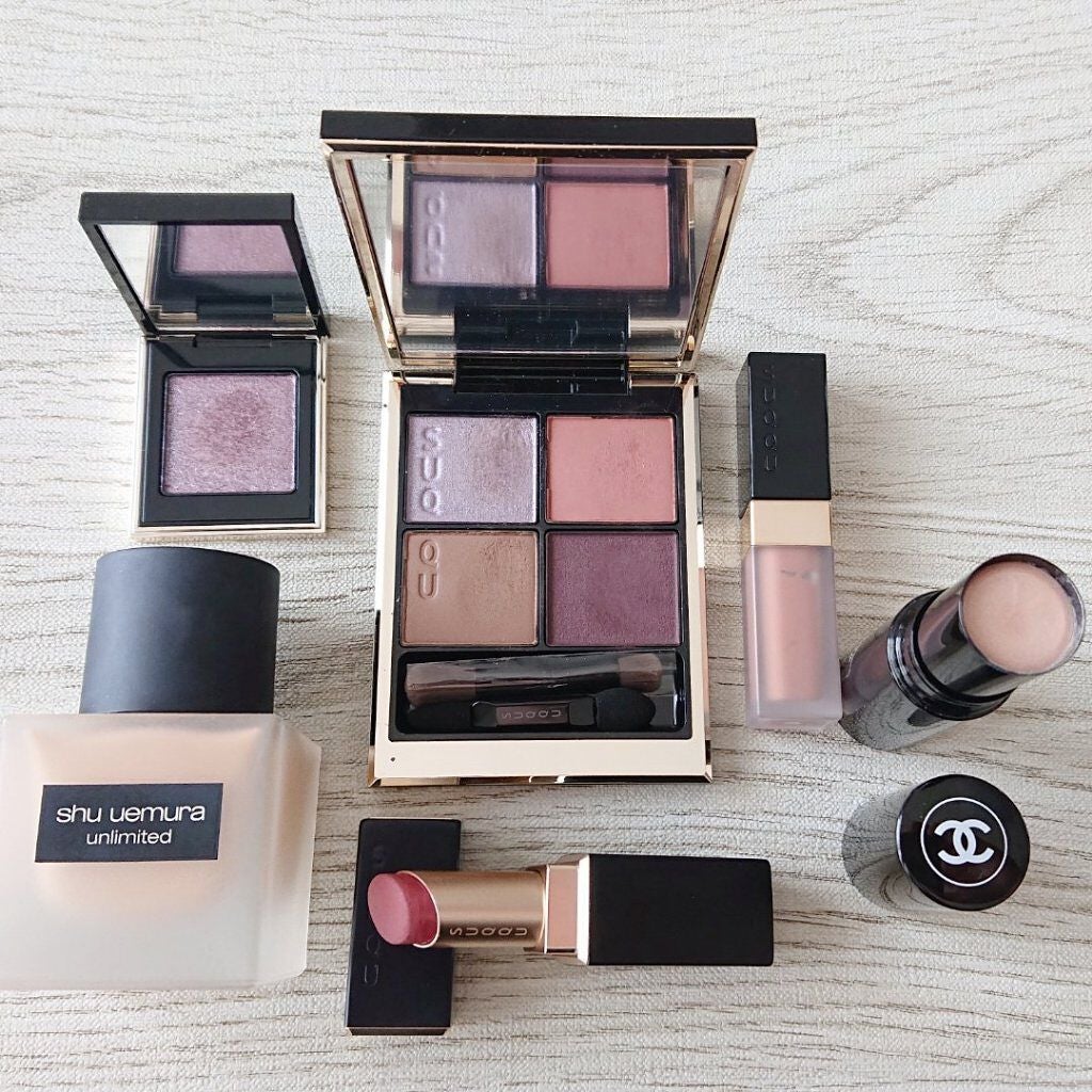 ボーム エサンシエル/CHANEL/スティックハイライトを使ったクチコミ(1枚目)