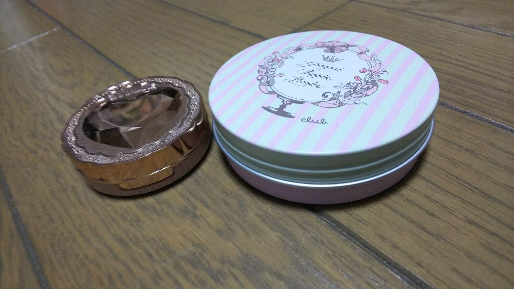 すっぴんパウダー/クラブ/プレストパウダーを使ったクチコミ(1枚目)
