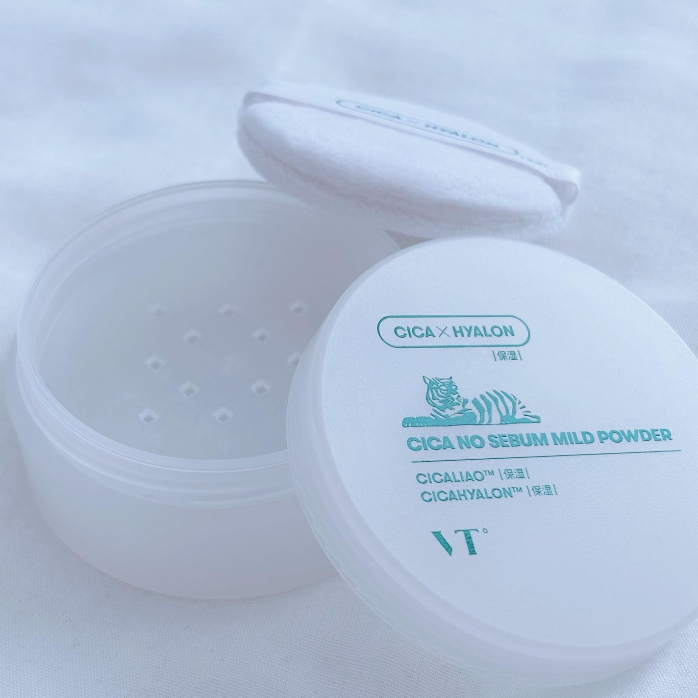 CICA ノーセバム マイルドパウダー/VT/ルースパウダーを使ったクチコミ(4枚目)