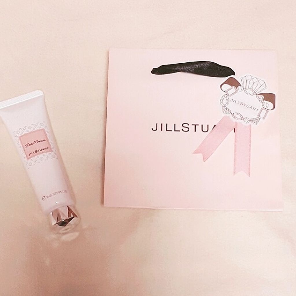 さりな on LIPS 「Jillのハンドクリームです!これは、私が友達から頂いたものな..」(1枚目)
