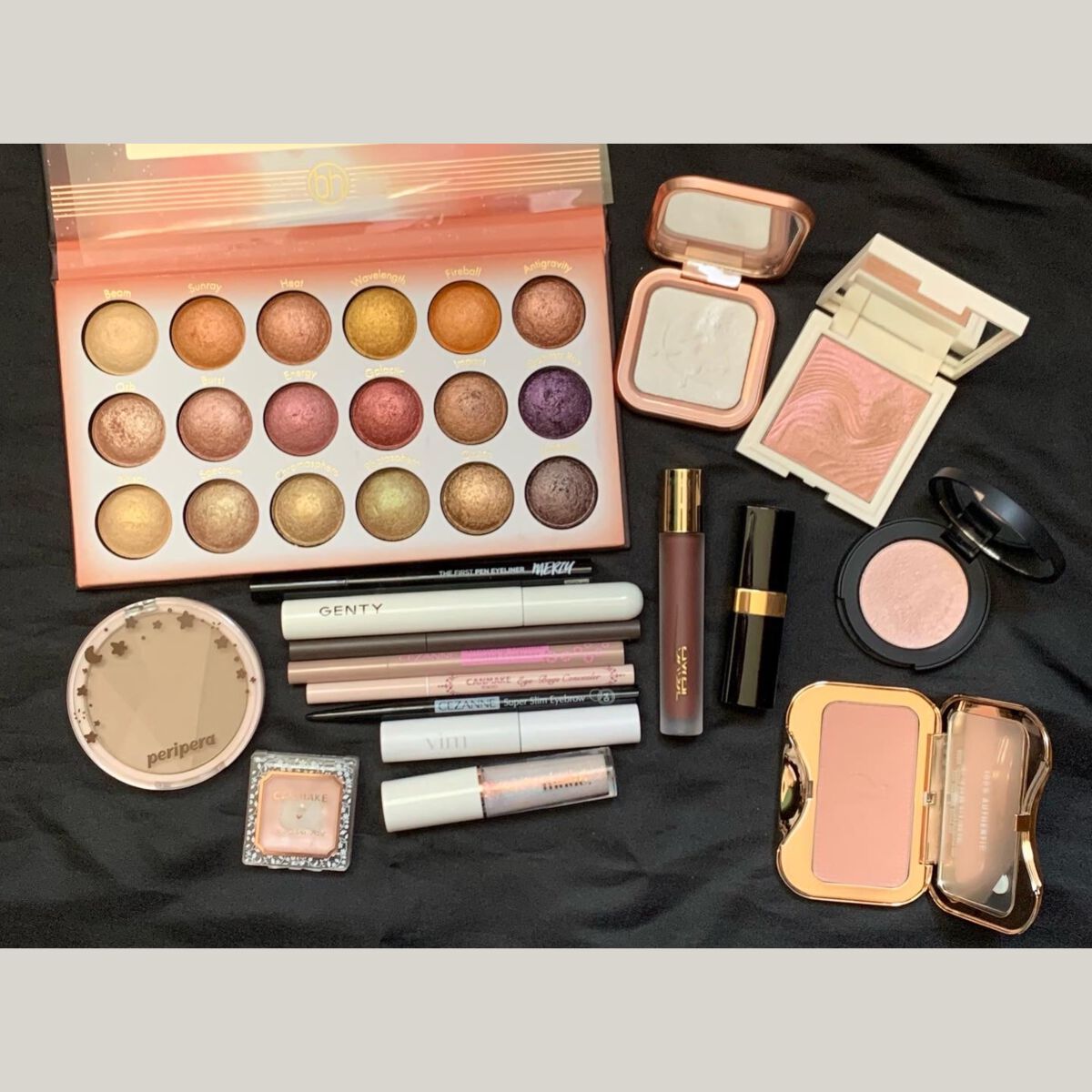 Solar Flare 18 Color Baked Eyeshadow Palette/bh cosmetics/アイシャドウパレットを使ったクチコミ(1枚目)