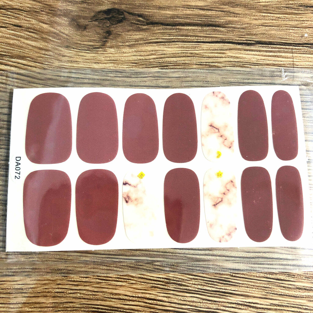 ネイルシール/Qoo10/ネイルシールを使ったクチコミ（2枚目）