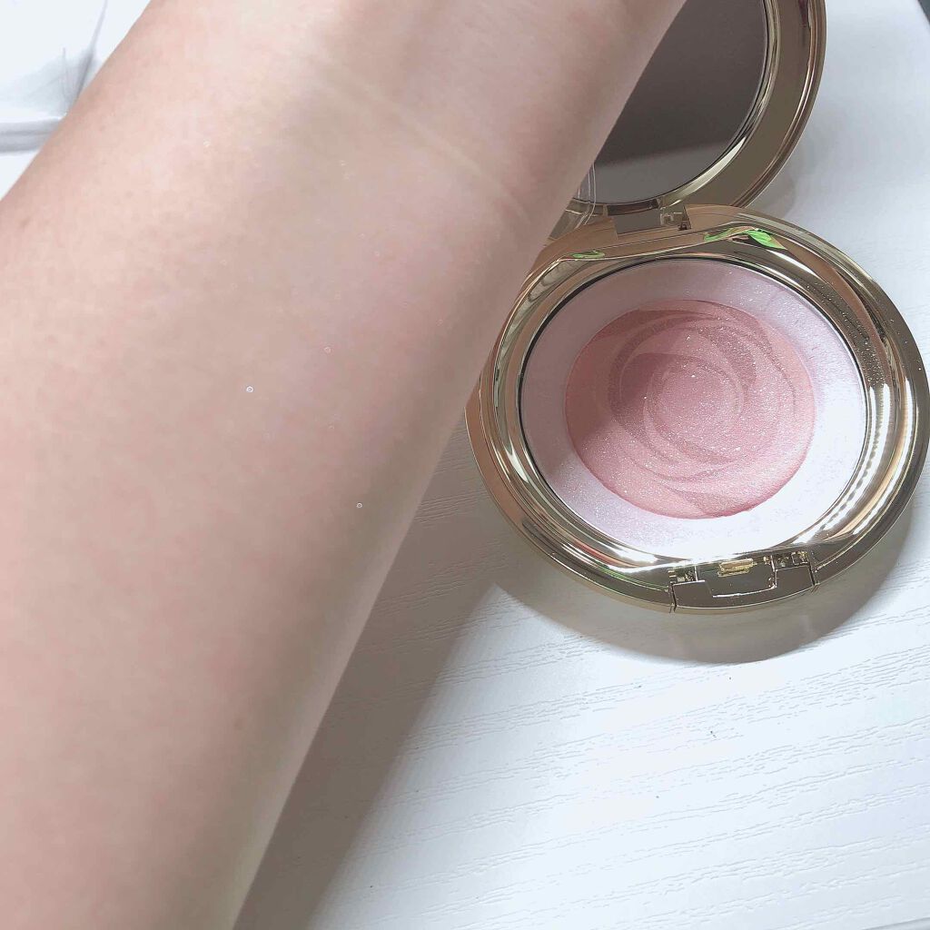 ブリス オーラ/Elégance/パウダーチークを使ったクチコミ(2枚目)