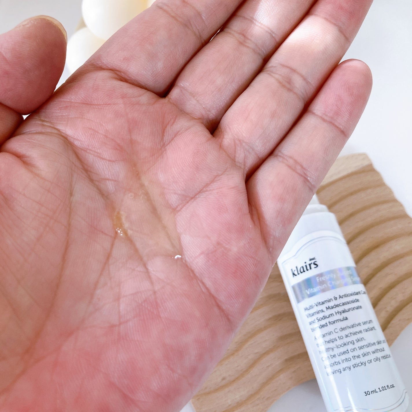 フレッシュリージュースドビタミンチャージングセラム(30ml)/Klairs/美容液を使ったクチコミ(3枚目)