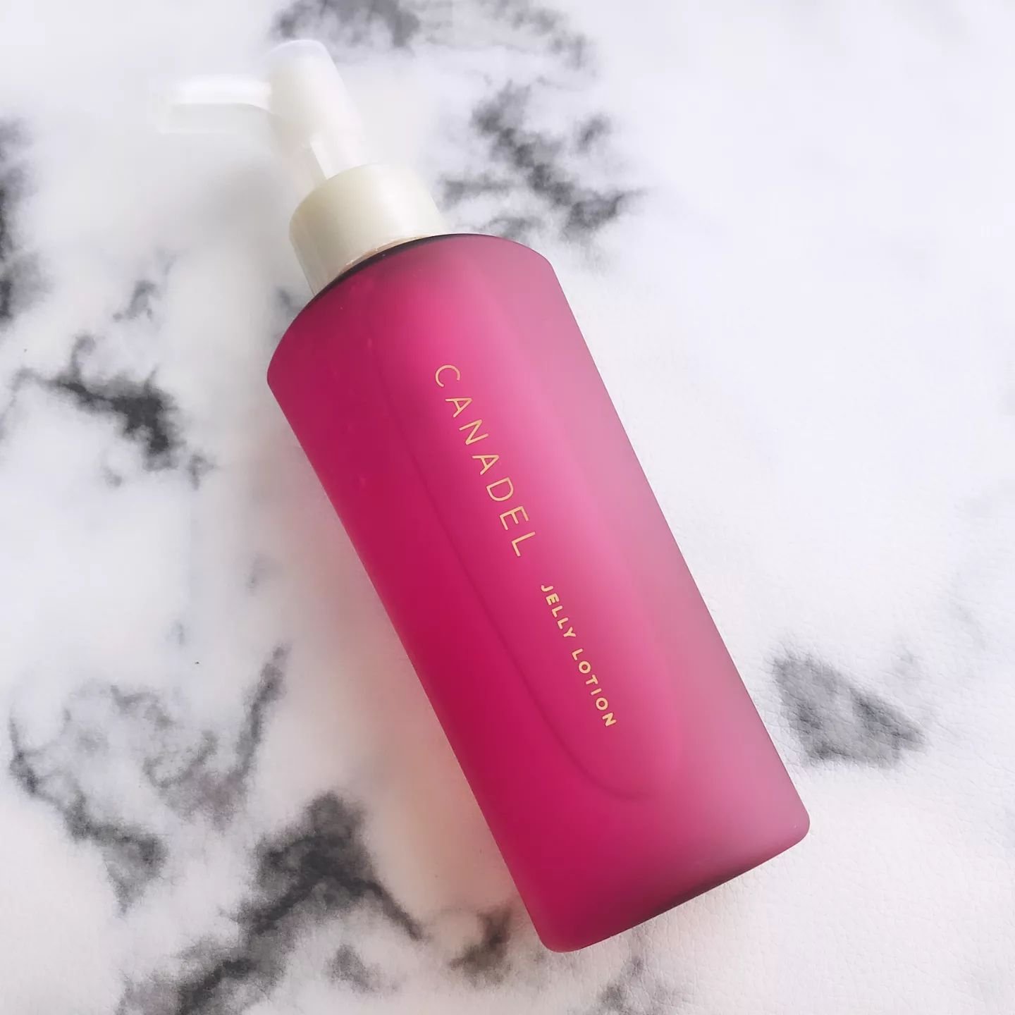 CANADEL カナデル ジュレローションのクチコミ「＜CANADEL(カナデル)　ジュレローション(医薬部外品)＞を愛用中♪

8月に入り、毎日本.....」（3枚目）