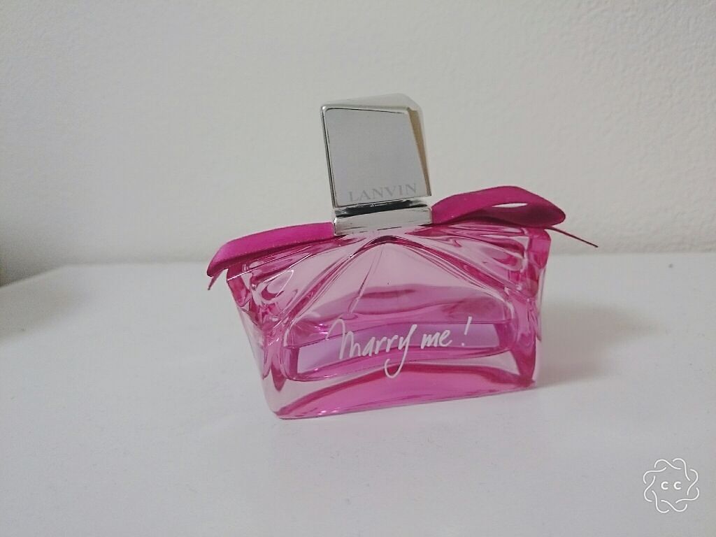 マリー・ミー！ オードパルファム コンフェッティ エディション/LANVIN/香水(レディース)を使ったクチコミ（1枚目）