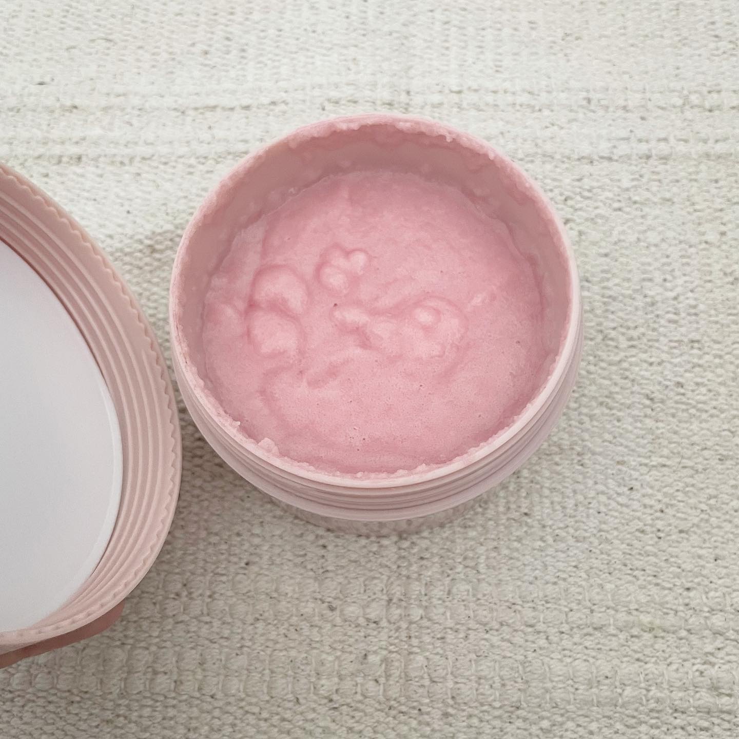 Q+Me スウィート ボム タラソ スクラブ/AGARISM/バスト・ヒップケアを使ったクチコミ（2枚目）