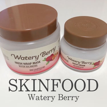 SKINFOOD ウォーターベリー ゲルクリームのクチコミ「୨୧┈┈┈┈┈┈┈┈┈┈┈┈୨୧



SKINFOODの福袋にはいっていた
ウォーターベリー.....」（1枚目）