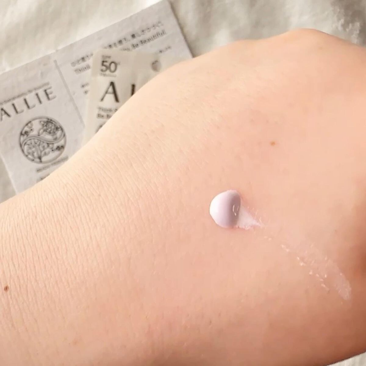 アリィー クロノビューティ カラーチューニングUV/アリィー/日焼け止めクリームを使ったクチコミ（3枚目）