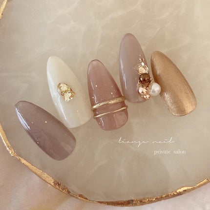 #リアンジェネイル,#柏ネイル,#ネイル,#ニュアンスネイル,#大人ニュアンスネイル,#秋ネイル,#冬ネイル,#ミラーネイル,#リングネイル,#クリスマスネイル,#ビジューネイル,#ビジューネイルのネイルデザイン