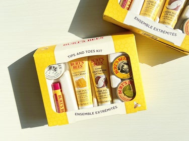 BURT'S BEES ココナッツフットクリームのクチコミ「BURT'S BEES @burtsbees 

バーツビーズは、1980年から世界各国で愛さ.....」（2枚目）