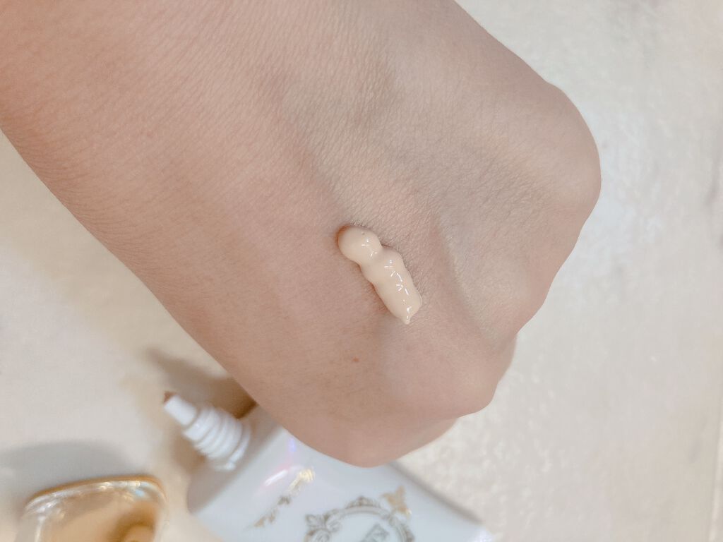 きらびか ビューティーセラムファンデーション/KiraBika/リキッドファンデーションを使ったクチコミ(3枚目)